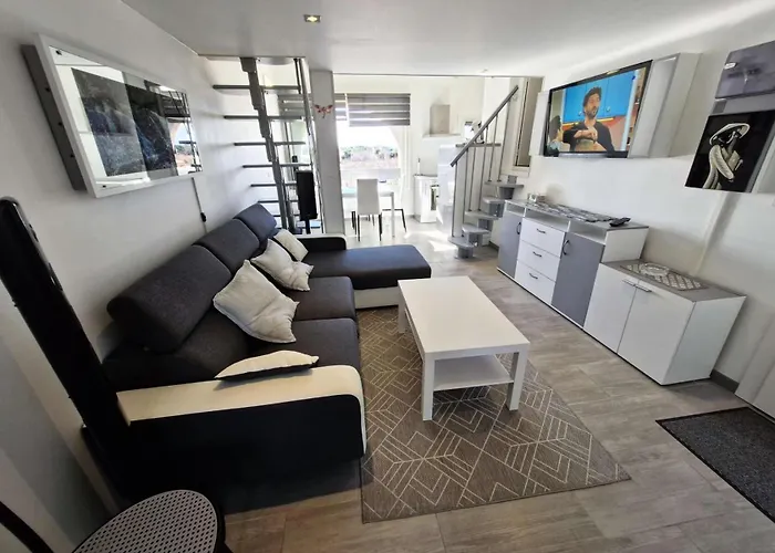 Les Arcades - 2 Pieces Mezzanine 6 Couchages Port Mae-8483 Leucate